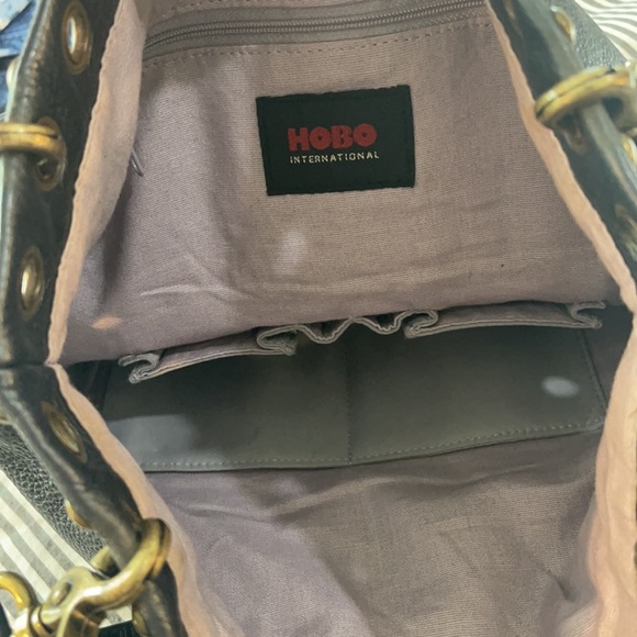 Hobo International brand shoulder bag - Picture 7 of 8